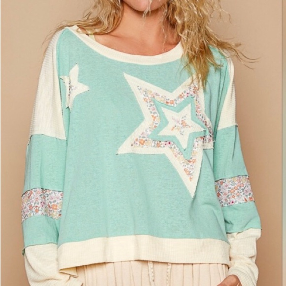 Mint Green Star Patterned Women's Top